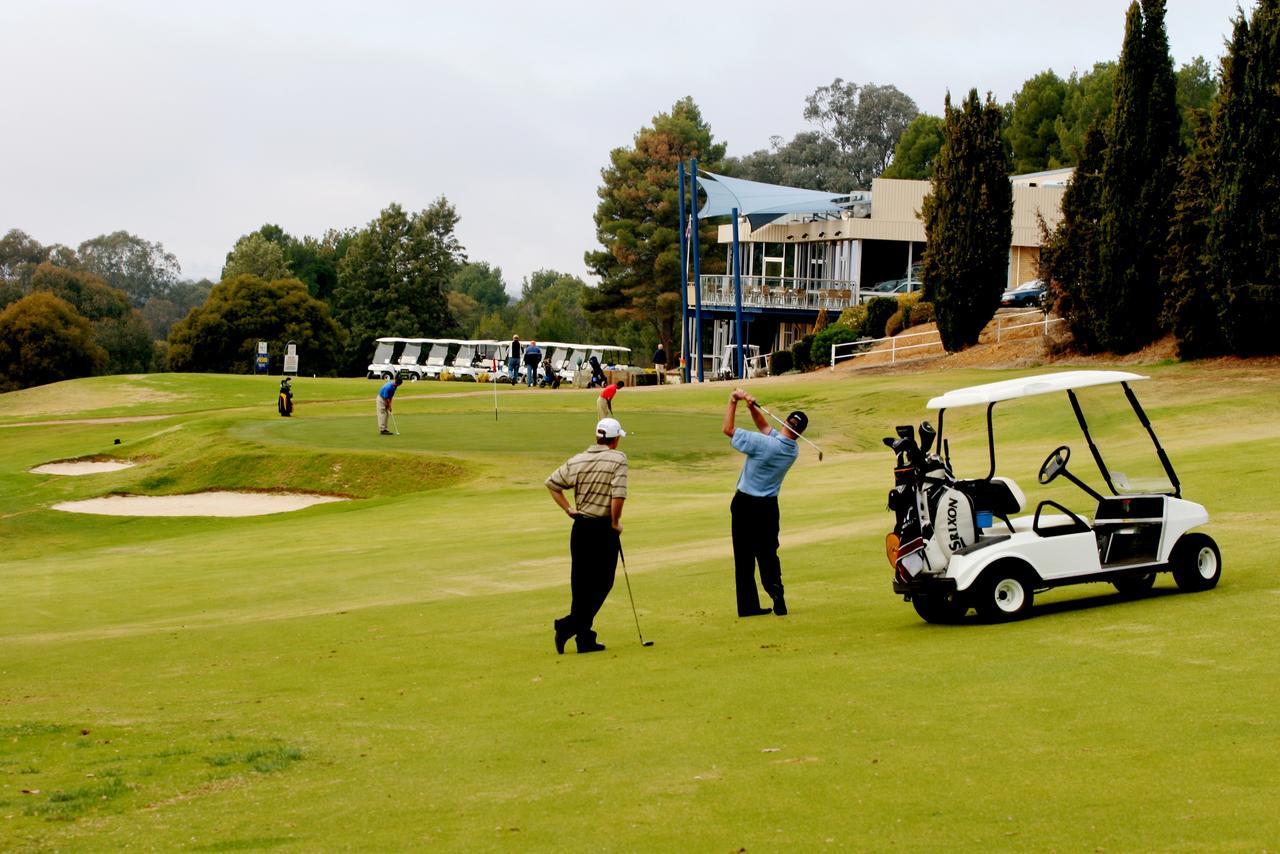 Commercial Golf Resort Albury Dış mekan fotoğraf